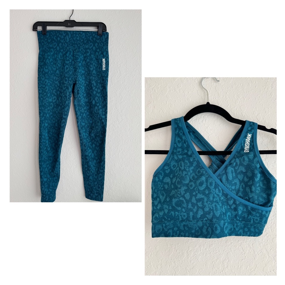 Gymshark Teal Leopard Print Leggings and Sports Bra Set